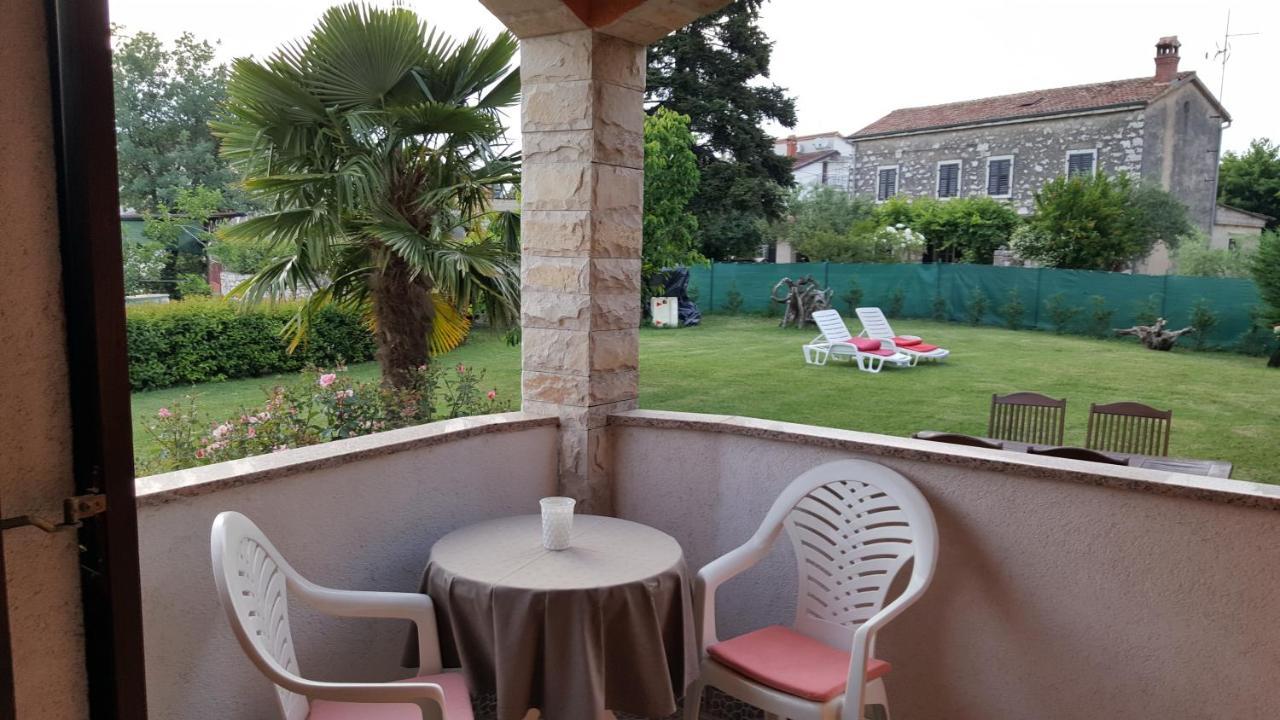 Villa Linet Funtana Ngoại thất bức ảnh